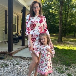 Meet your Posher, Emilee